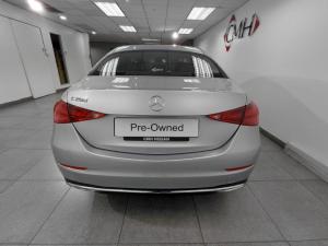 Mercedes-Benz C-Class C200 - Image 4