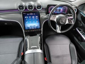 Mercedes-Benz C-Class C200 - Image 7