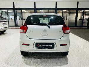 Toyota Vitz 1.0 XR manual - Image 5