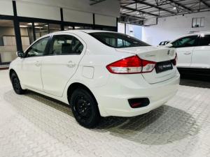 Suzuki Ciaz 1.5 GL manual - Image 4