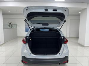 Honda Fit 1.5 Hybrid e.HEV - Image 8