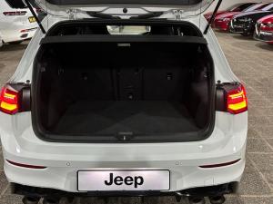 Volkswagen Golf R - Image 13