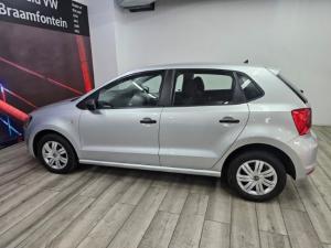 Volkswagen Polo Vivo hatch 1.4 Trendline - Image 11