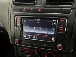 Volkswagen Polo Vivo hatch 1.4 Trendline - Image 6