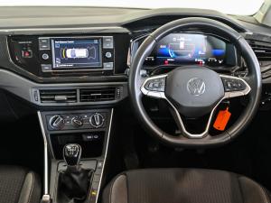 Volkswagen Polo hatch 1.0TSI Life manual - Image 7