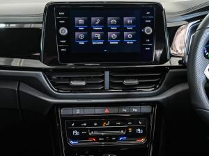 Volkswagen T-Roc 2.0TSI 4Motion R-Line - Image 11