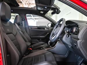 Volkswagen T-Roc 2.0TSI 4Motion R-Line - Image 16