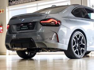 BMW 2 Series 220d coupe M Sport - Image 35