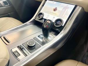 Land Rover Range Rover Sport SE TDV6 - Image 17