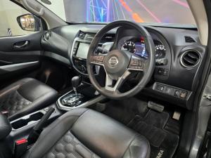 Nissan Navara 2.5DDTi double cab LE Plus - Image 5
