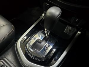 Nissan Navara 2.5DDTi double cab LE Plus - Image 7