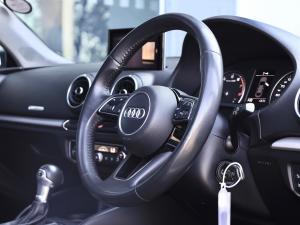 Audi A3 sedan 30TFSI - Image 7