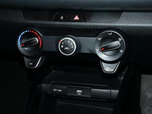 Kia Rio hatch 1.2 LS - Image 15