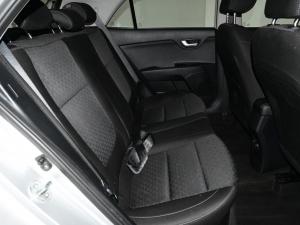 Kia Rio hatch 1.2 LS - Image 19