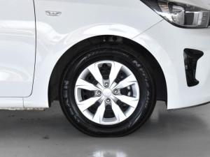 Kia Pegas 1.4 LX - Image 5