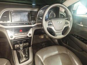 Hyundai Elantra 1.6 Executive auto - Image 6