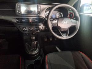 Hyundai Grand i10 1.0 Premium hatch - Image 8