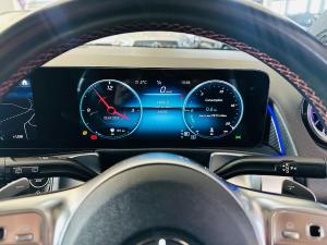 Mercedes-Benz GLB GLB220d 4Matic Progressive - Image 8