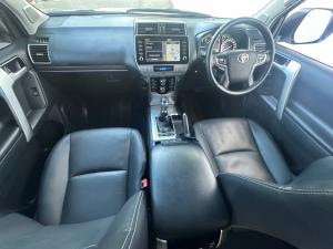 Toyota Land Cruiser Prado 4.0 VX - Image 6