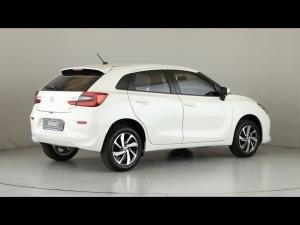 Toyota Starlet 1.5 XS auto - Image 2