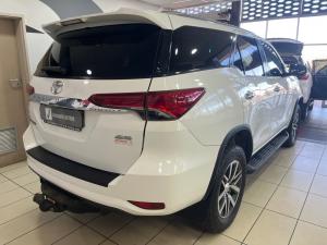Toyota Fortuner 2.8GD-6 4x4 auto - Image 2