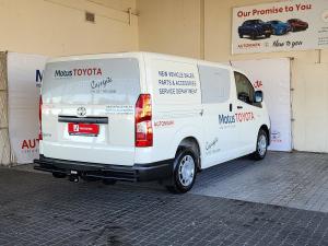 Toyota Quantum 2.8 LWB crew cab - Image 2