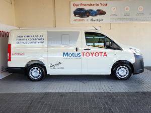 Toyota Quantum 2.8 LWB crew cab - Image 3