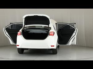 Toyota Corolla Quest 1.8 Plus auto - Image 9