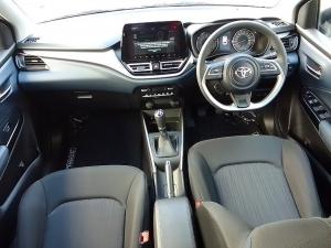 Toyota Starlet 1.5 XR manual - Image 6