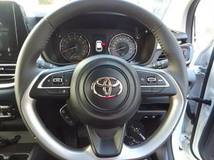 Toyota Starlet 1.5 XR manual - Image 8