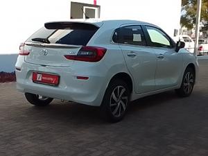Toyota Starlet 1.5 XR manual - Image 2