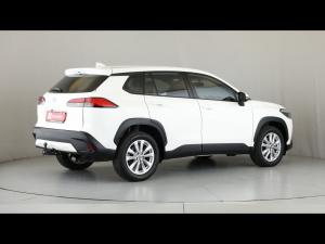 Toyota Corolla Cross 1.8 Xi - Image 2
