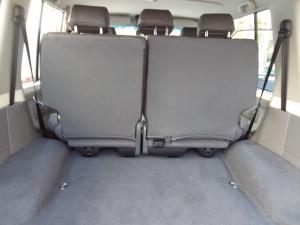 Toyota Land Cruiser 76 2.8GD-6 station wagon VX - Image 9