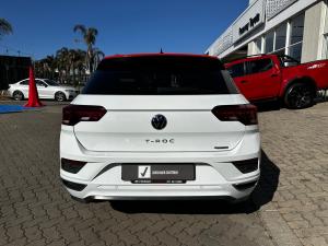 Volkswagen T-Roc 2.0TSI 140kW 4Motion R-Line - Image 8