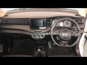 Toyota Rumion 1.5 SX manual - Image 6