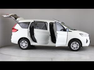 Toyota Rumion 1.5 SX manual - Image 15