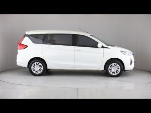 Toyota Rumion 1.5 SX manual - Image 3