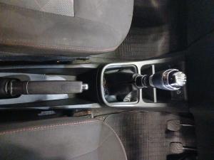 Renault Kwid 1.0 Zen - Image 12