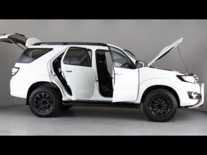 Toyota Fortuner 2.5D-4D auto - Image 15