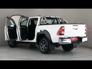 Toyota Hilux 2.8GD-6 double cab Raider auto - Image 10