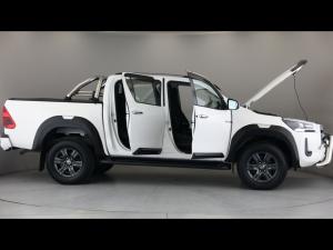 Toyota Hilux 2.8GD-6 double cab Raider auto - Image 15