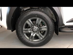 Toyota Hilux 2.8GD-6 double cab Raider auto - Image 19