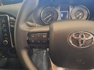 Toyota Hilux 2.4 GD-6 RB RaiderS/C - Image 9