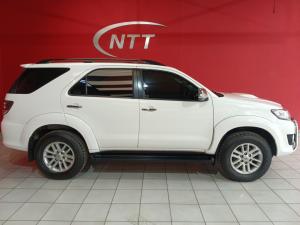 Toyota Fortuner 3.0D-4D Raised Body automatic - Image 3