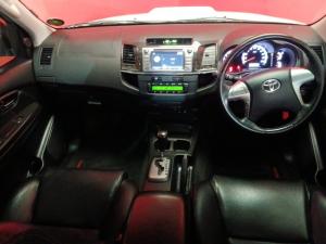 Toyota Fortuner 3.0D-4D Raised Body automatic - Image 6
