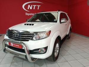Toyota Fortuner 3.0D-4D Raised Body automatic - Image 8
