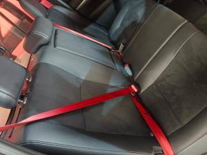 Toyota Hilux 2.8 GD-6 GR-S 4X4 automaticD/C - Image 10