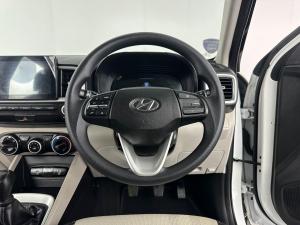 Hyundai Venue 1.2 Motion - Image 15