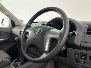 Toyota Hilux 2.7 Vvti Raider R/BD/C - Image 10