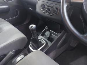 Nissan Tiida sedan 1.6 Visia+ - Image 12